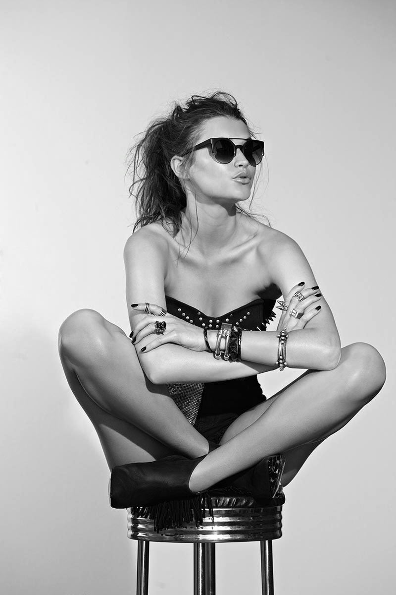 Sassy girls in Duning — step in, relax, and chat live