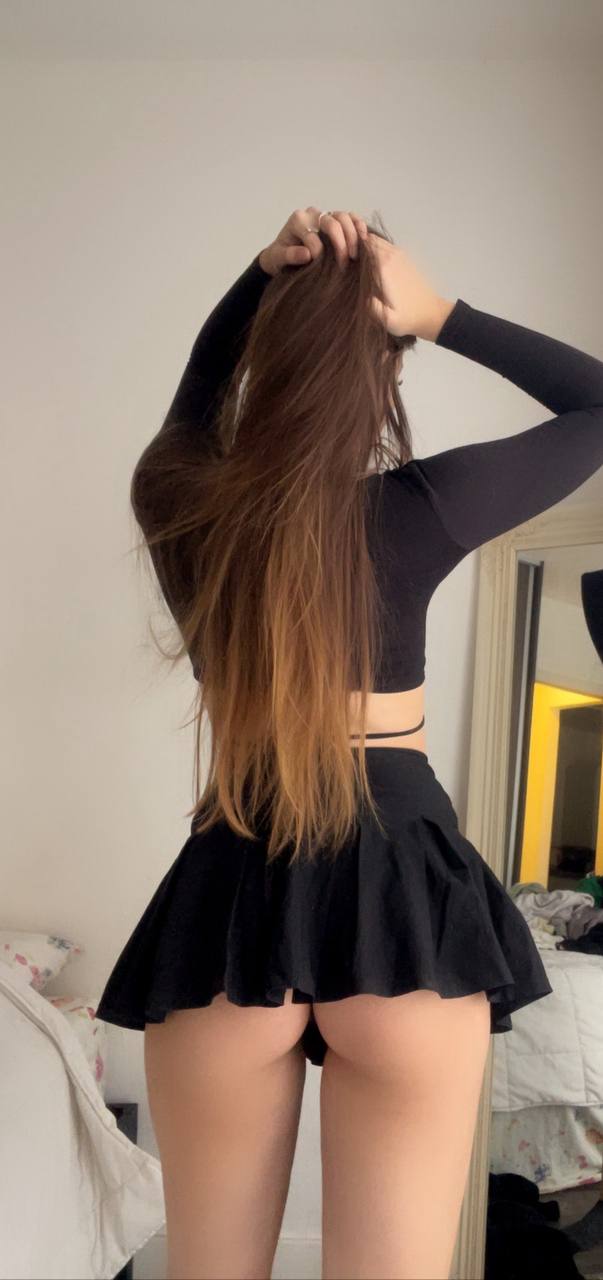 Photo Lola La Fleur in Duning