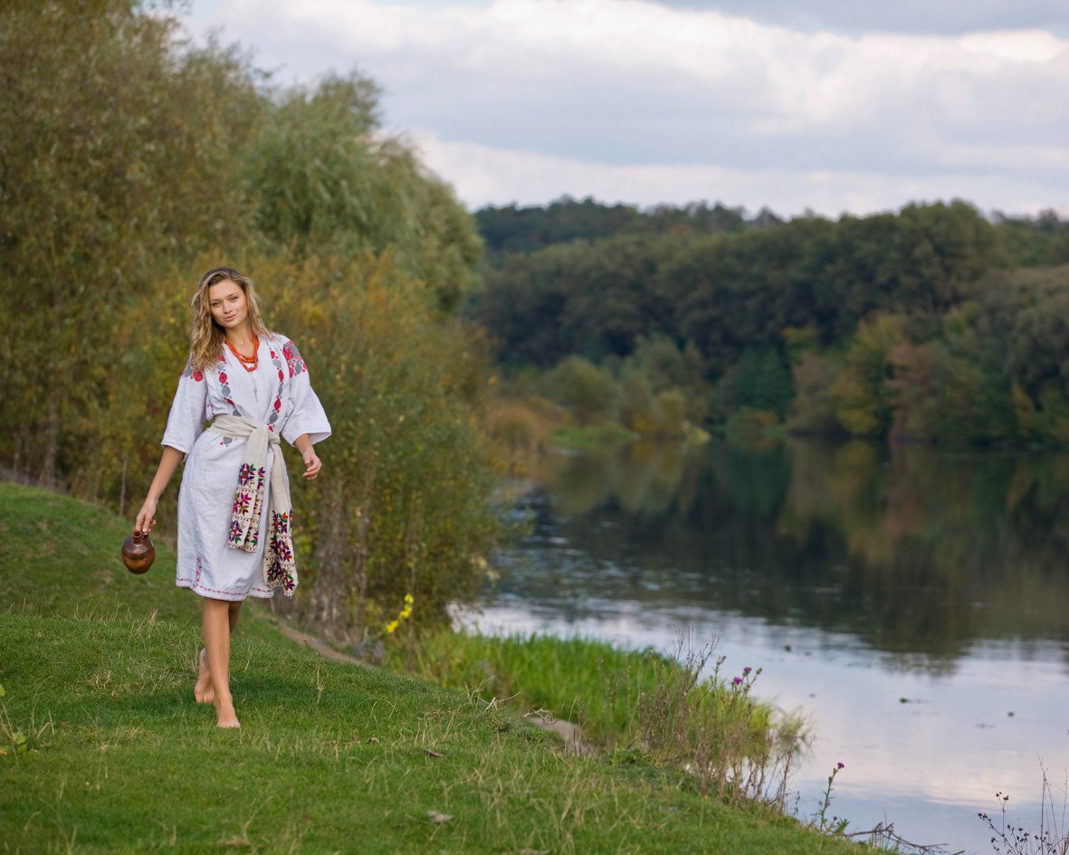 Nude girl Slavic women in Duning