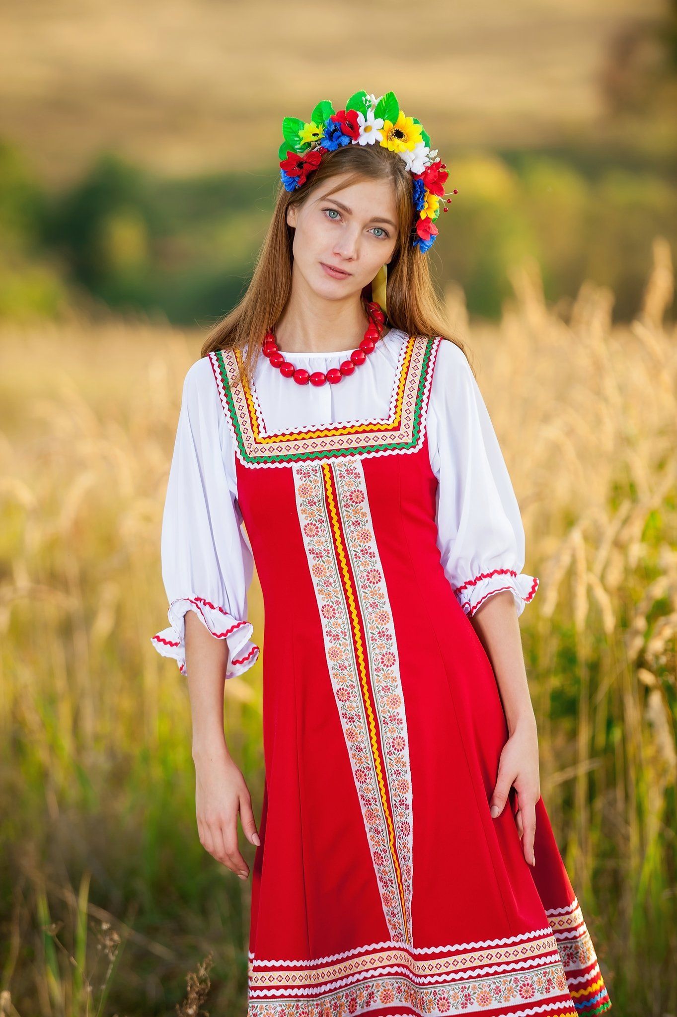 Women in Slavic costumes in Duning — step in, relax, and chat live