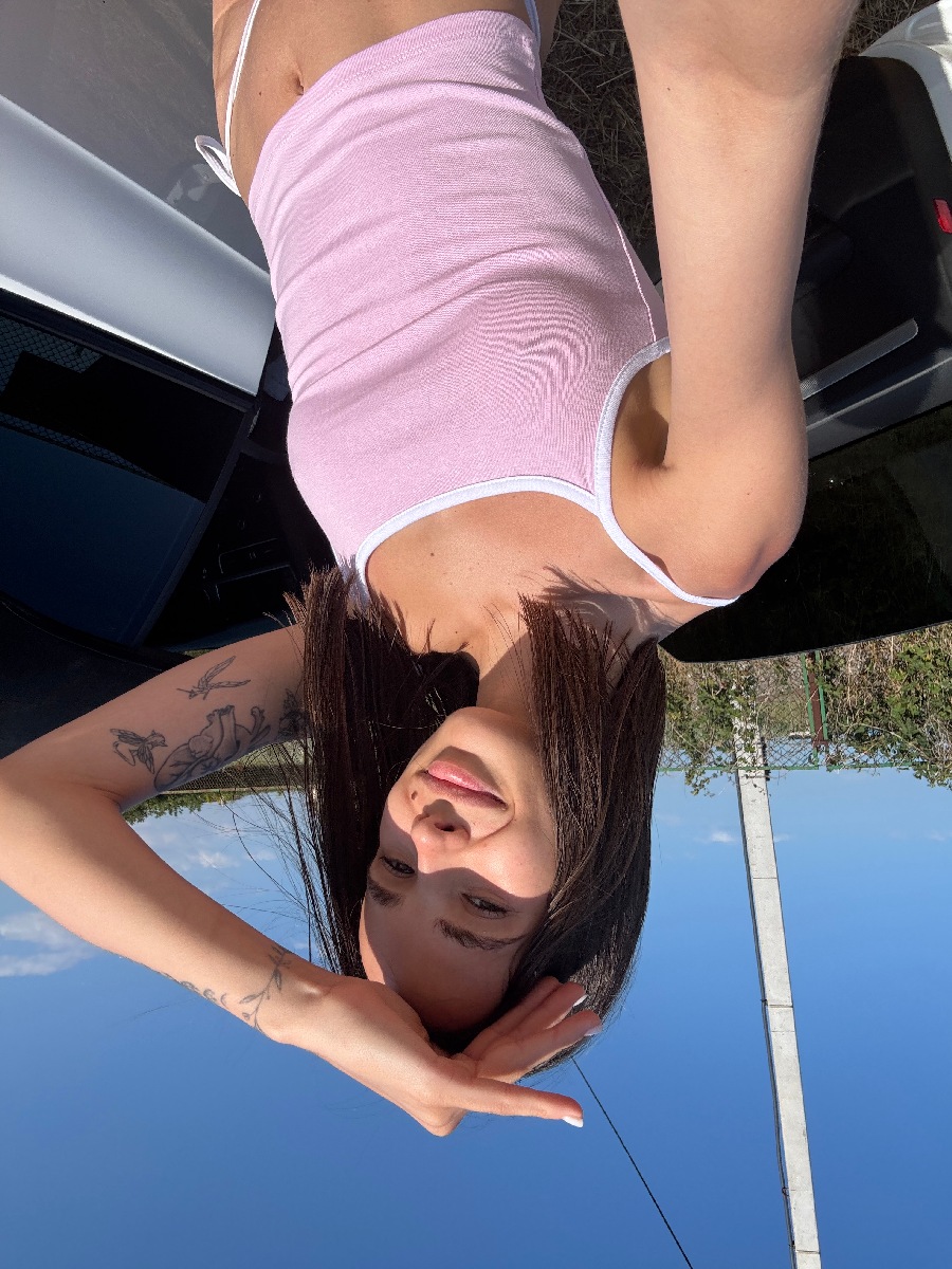 Sexy model Tina in Duning